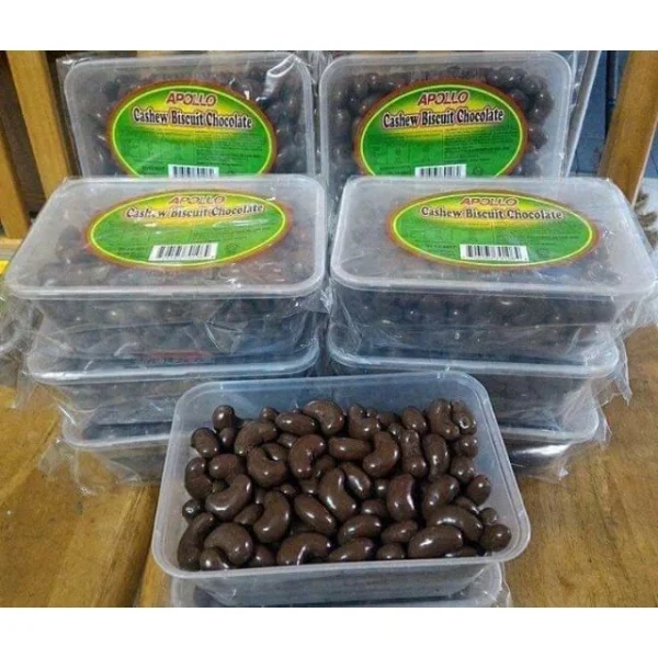 700g Apollo Cashew Biscuit Chocolate Choc